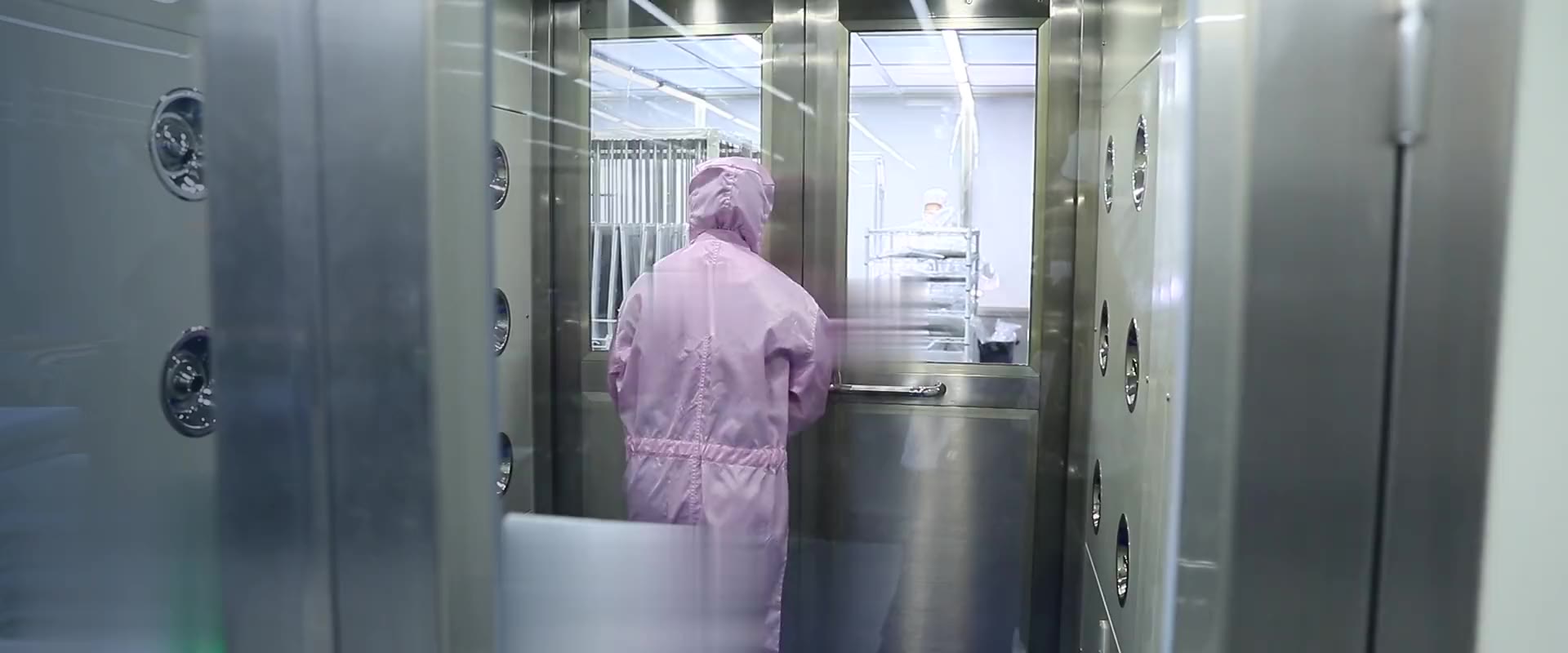 LFTouch dust-free workshop assembly line